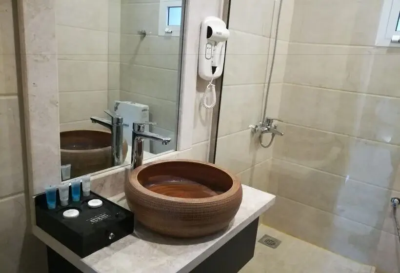 اتاق استاندارد یک نفره, Tanuf Residency