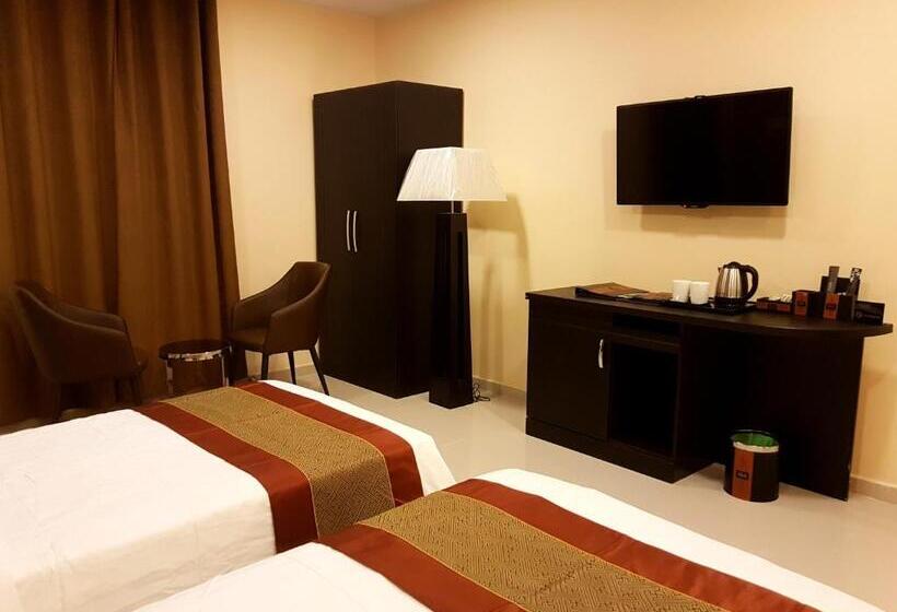 Standard Room, Tanuf Residency