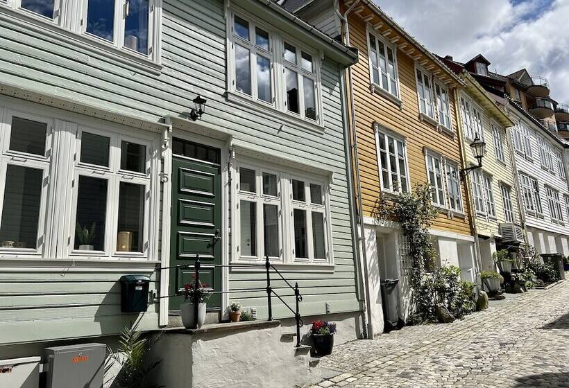 בית, 2 חדרי שינה, To Sostre Guesthouse