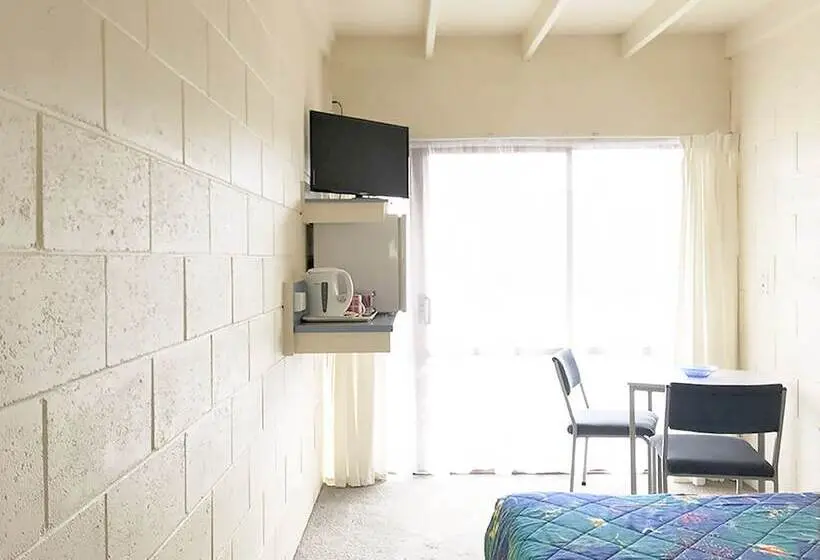 スタンダードルーム, Martinborough Motel