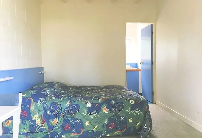 スタンダードルーム, Martinborough Motel