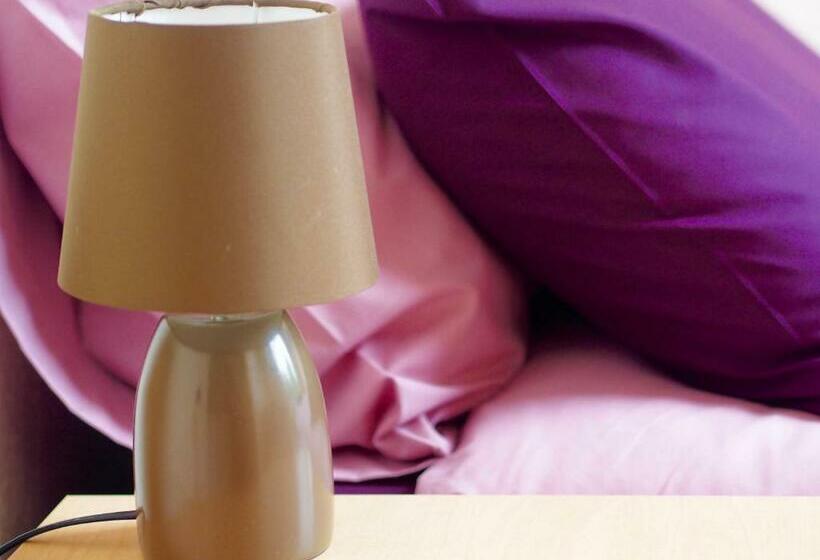 单人基本间, Carlton House Scarborough