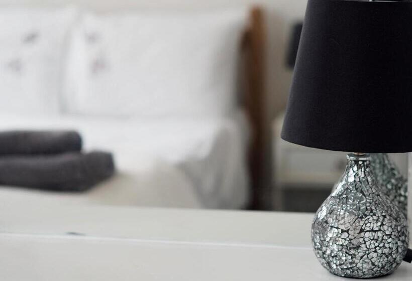 标准间, Carlton House Scarborough