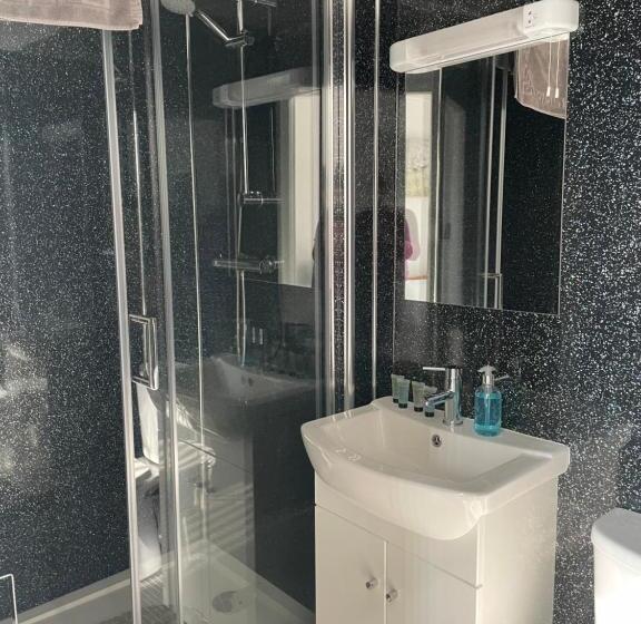 标准间, Carlton House Scarborough