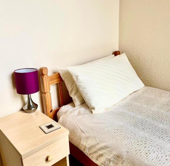 Одноместный Номер Basic, Carlton House Scarborough