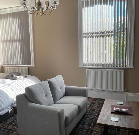 Номер Deluxe, Carlton House Scarborough