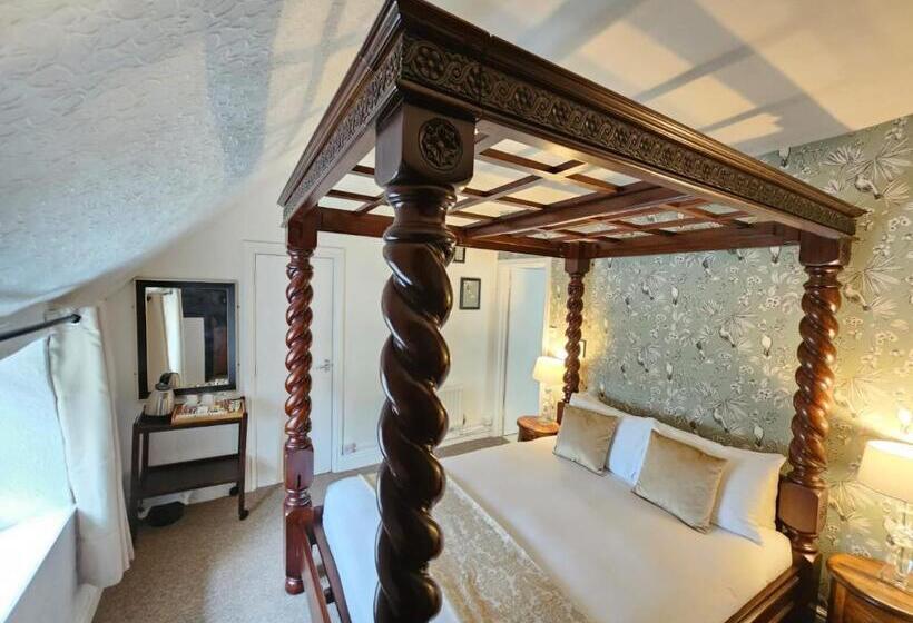 标准间, College Arms