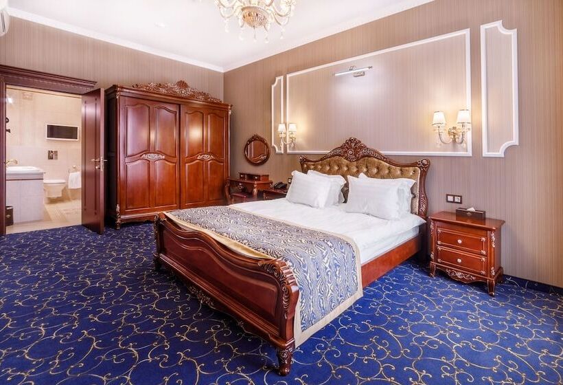 سوئیت پرزیدنت, Dinastiya