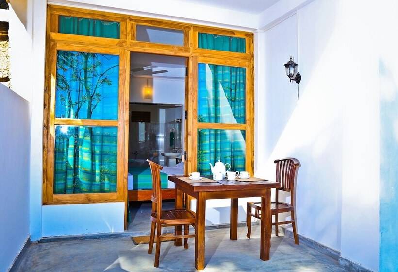 コンフォートルーム, Ella Alpine Resort