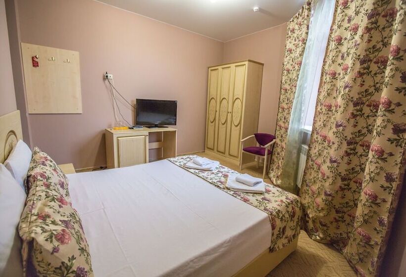 스탠다드 룸, Galla