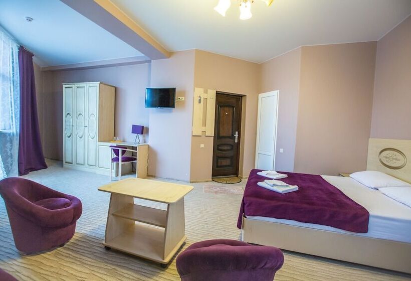 Трехместный Номер Комфорт, Galla