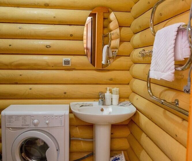 Дом 2 Спальни, Galla