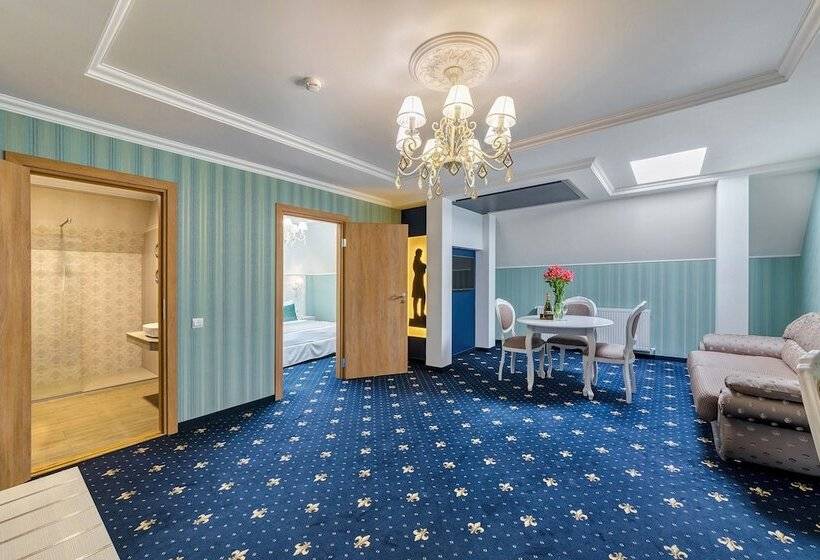 패밀리 룸, Lermont