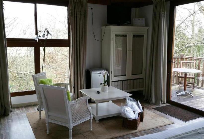 בקתת חדר, Manoir Du Parc