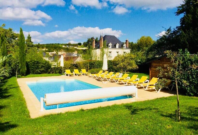 Студио Стандарт Вид на Сад, Manoir Du Parc