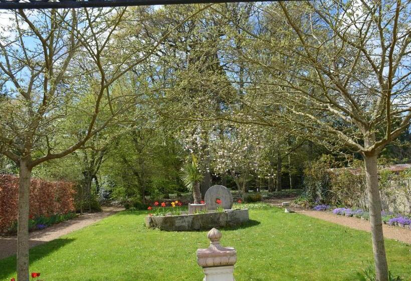 חדר סטנדרט עם מיטת קווין, Manoir Du Parc