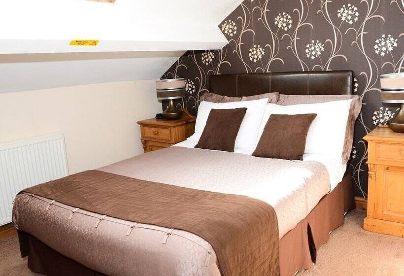 חדר סטנדרט, Pinewood House