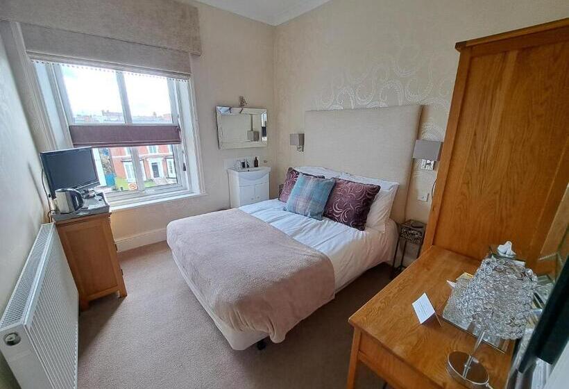 Номер Deluxe, The Ambassador Townhouse