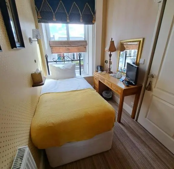 シングルデラックスルーム, The Ambassador Townhouse