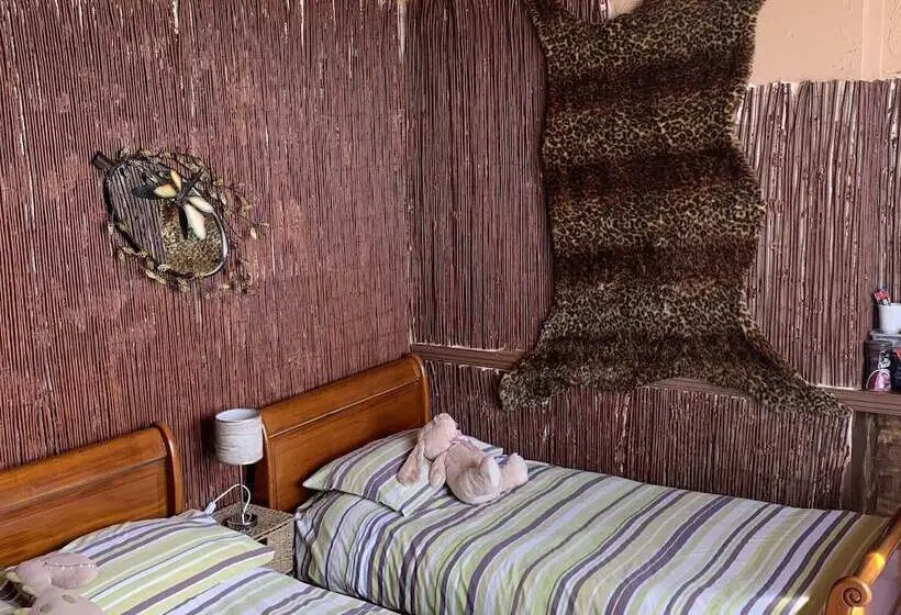 スタンダードトリプルルーム, The Little Tree Boutique B&b
