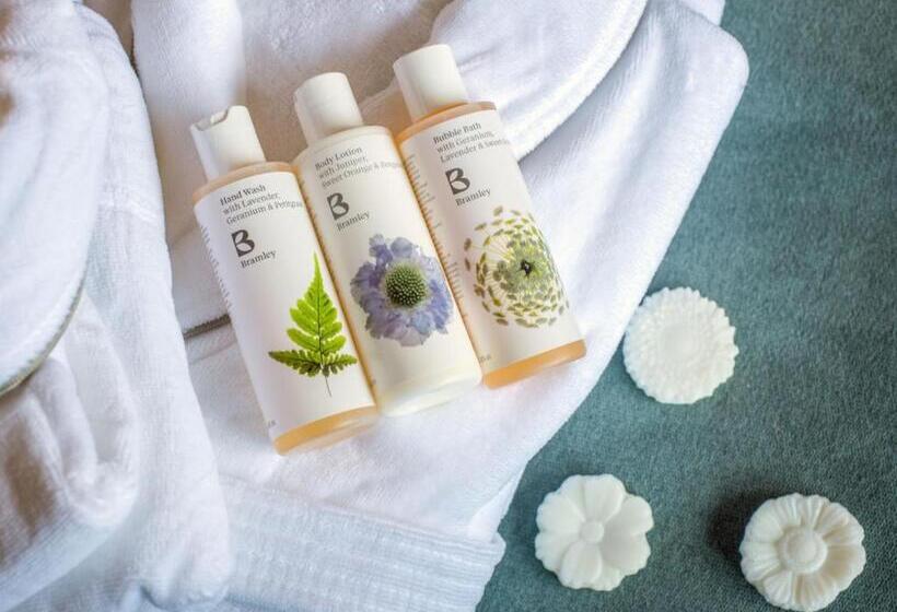 スタンダードルーム, Woolmarket House