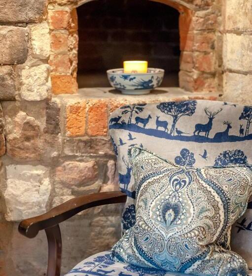 スタンダードルーム, Woolmarket House