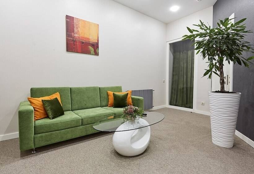 スイート, Brosko Hotel Arbat