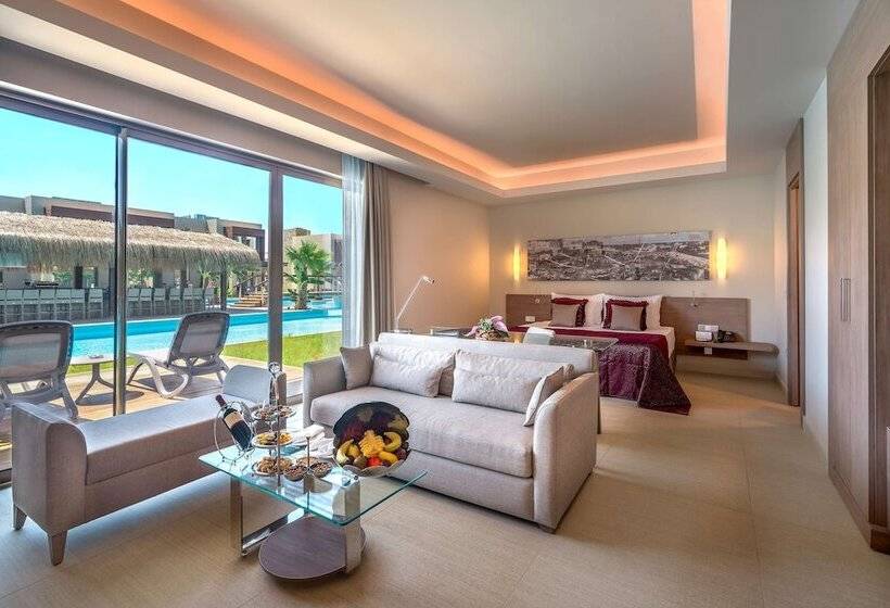 Люкс Семейный 2 Спальни, Concorde Luxury Resort & Casino