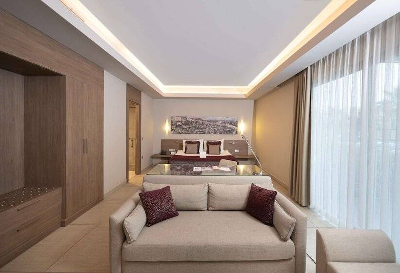 Люкс Семейный 2 Спальни, Concorde Luxury Resort & Casino