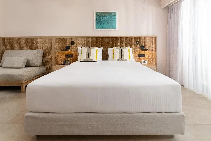 キングサイズベッドのスタンダードルーム, Even Hotel Pittsburgh Downtown, An Ihg