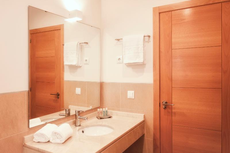 آپارتمان 2 خوابه, Hacienda Del álamo Residences