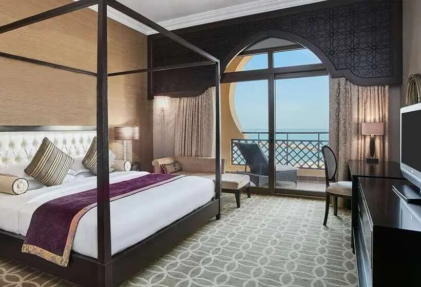 سوئیت پرزیدنت, Hilton Goa Resort Candolim