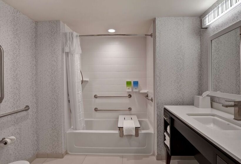 جناح لذوى الاحتياجات الخاصة, Home2 Suites By Hilton Hot Springs