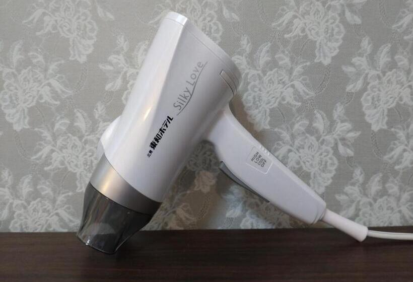 غرفة إقتصادية, Kitami Towa