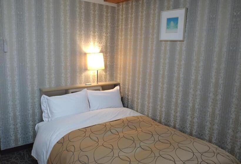 غرفة إقتصادية, Kitami Towa