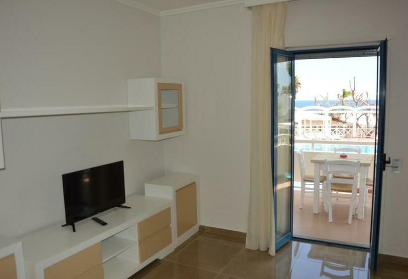 דירת שני חדרים, Residence La Corvetta