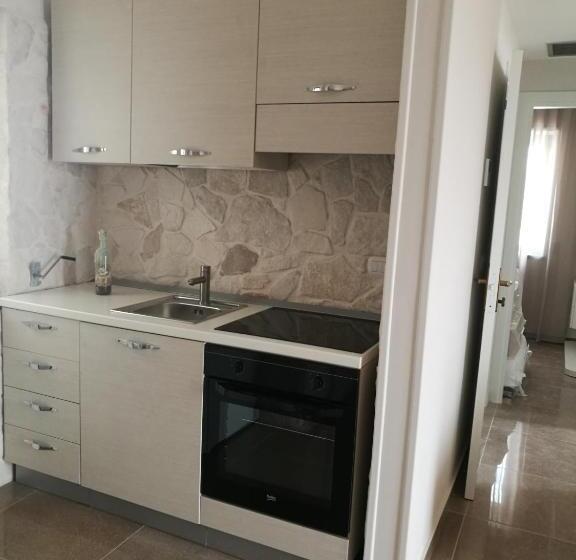 דירת חדר, Residence La Corvetta