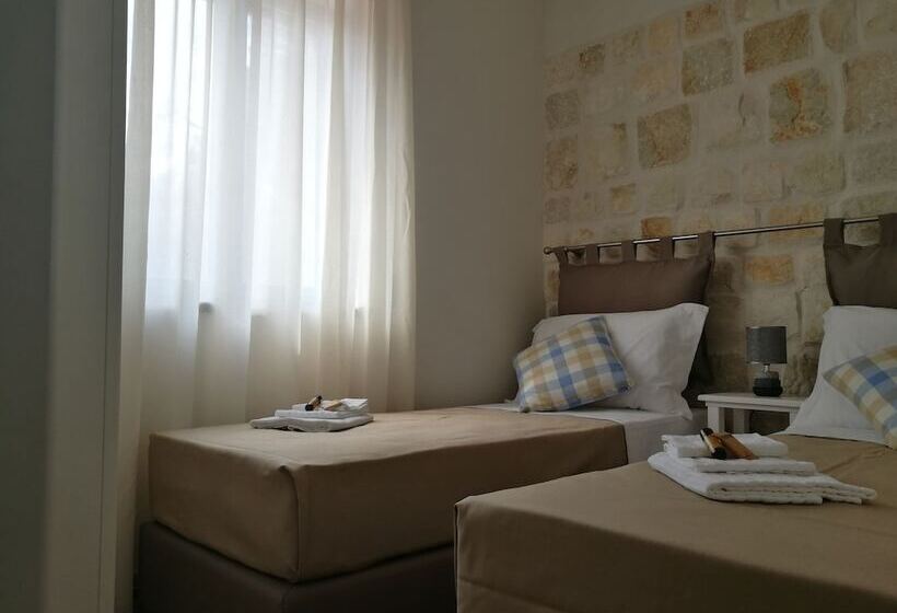 Апартаменты 2 Спальни, Residence La Corvetta