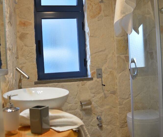 Апартаменты 2 Спальни, Residence La Corvetta