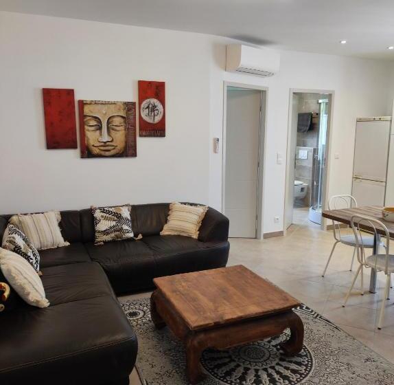 شقة غرفة واحدة, Résidence Mart Ins