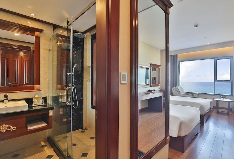 اتاق لوکس با چشمانداز دریا, Dlg Hotel Danang