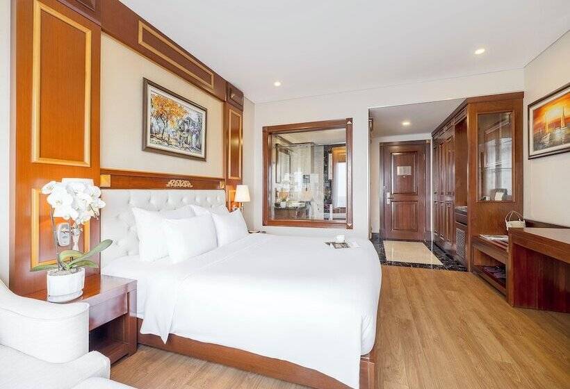 اتاق لوکس با چشمانداز دریا, Dlg Hotel Danang