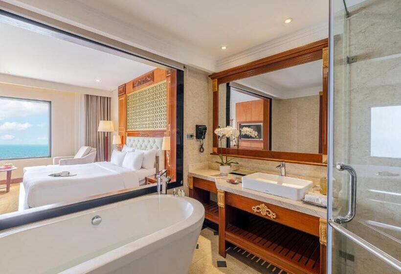 اتاق پرمیوم با چشمانداز دریا, Dlg Hotel Danang