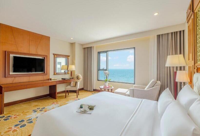 اتاق پرمیوم با چشم‌انداز دریا, Dlg Hotel Danang