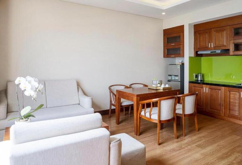 اتاق خانوادگی با چشمانداز دریا, Dlg Hotel Danang