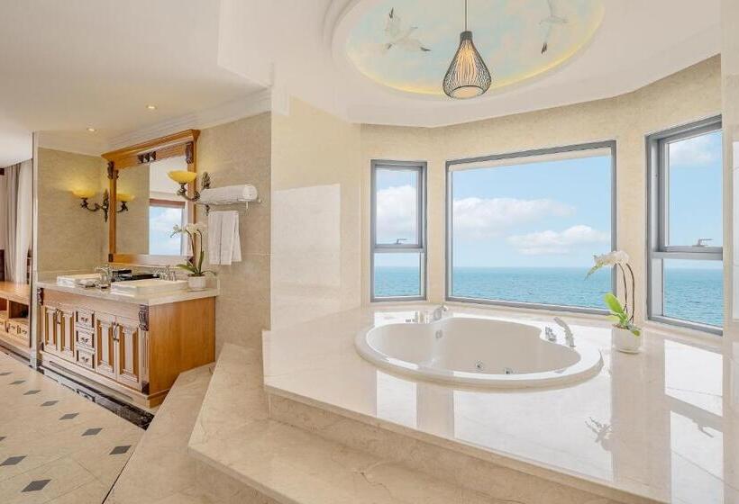 سوئیت پرزیدنت, Dlg Hotel Danang