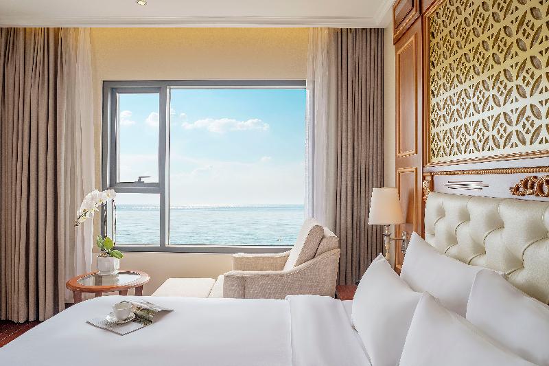 سوییت جونیور با چشمانداز دریا, Dlg Hotel Danang