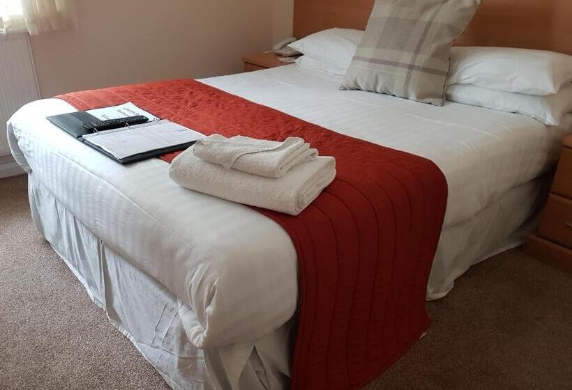 스탠다드 룸, The Cedars