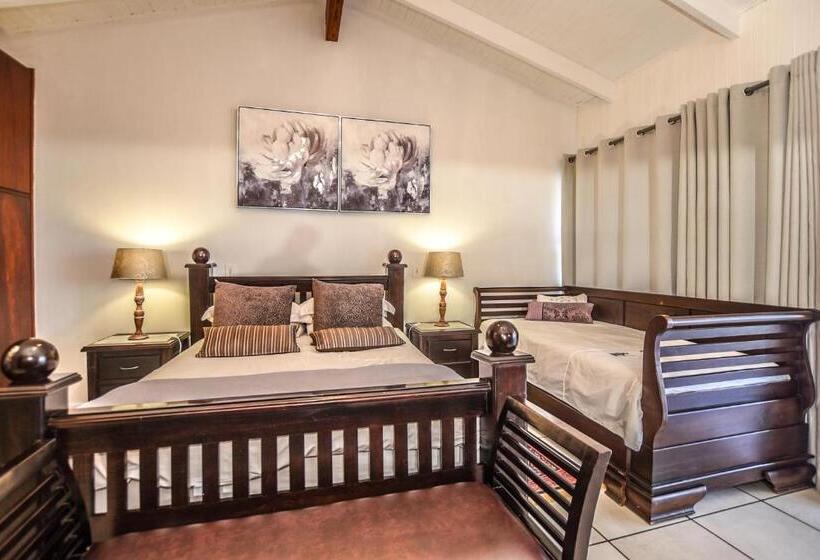 Семейный Номер, The Rest Guest House