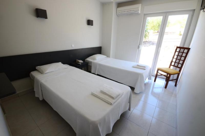 スタンダードシングルルーム, Guest House Boliqueime